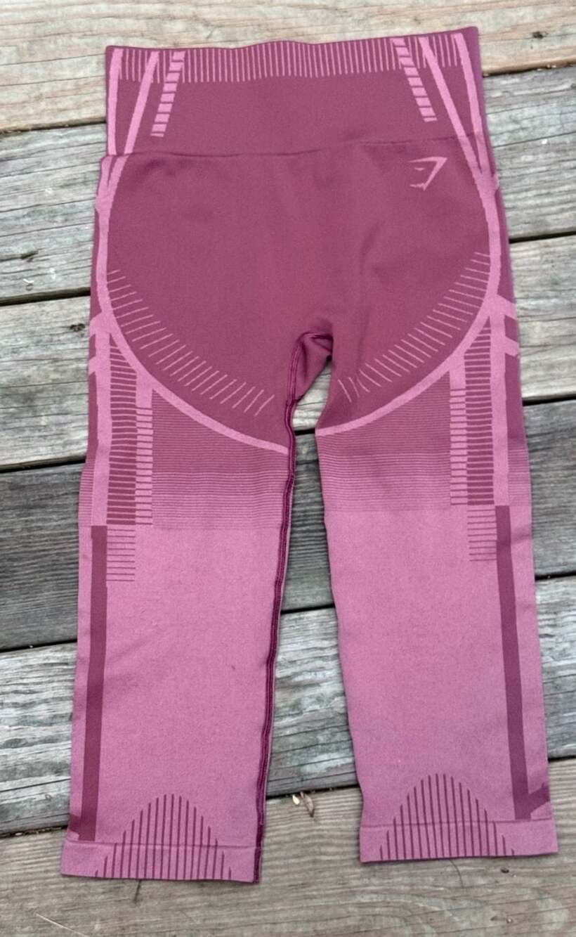 Gymshark Geo Seamless Leggings Rose Pink Red Booty size M